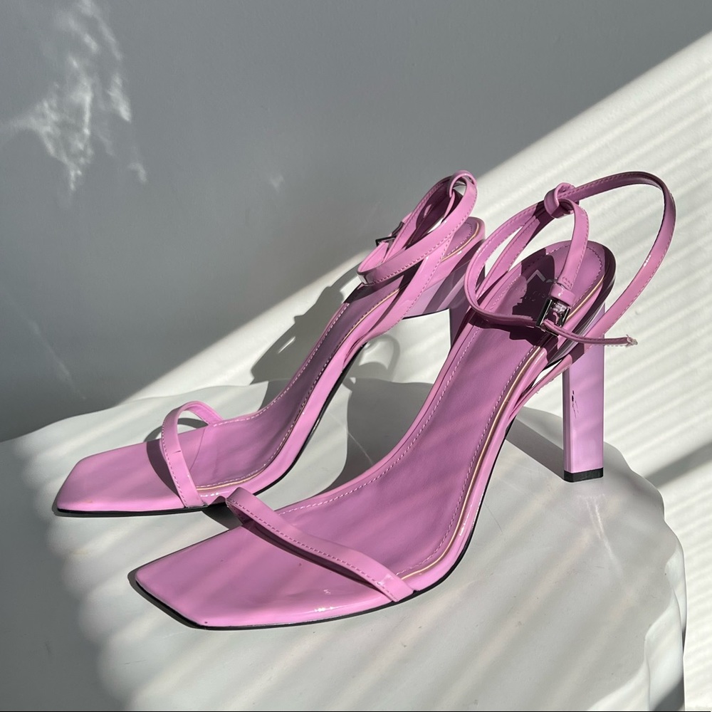 Marc Fisher LTD pink strappy sandals SIZE 9 - Picture 2 of 8